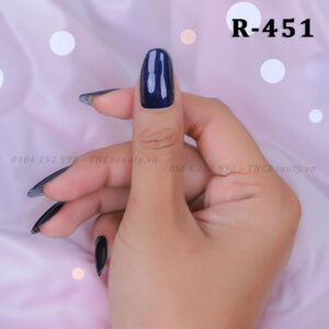 Go Blue - Sơn Móng Tay Màu Xanh Biển Đậm 451