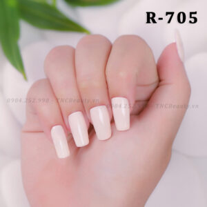 Menage a Trois - Sơn Móng Tay Màu Hồng Nhạt 705