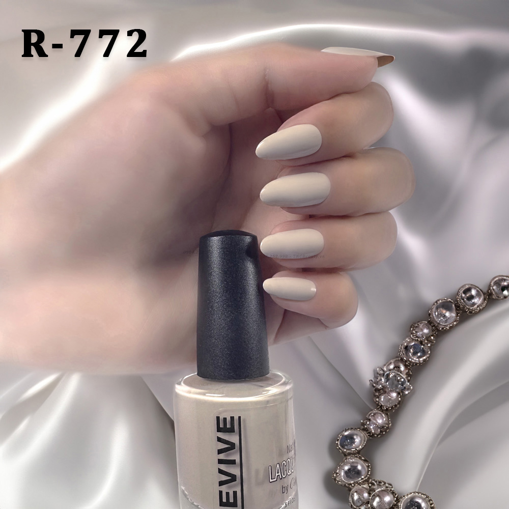 772-son mong tay Revive mau xam kem 2